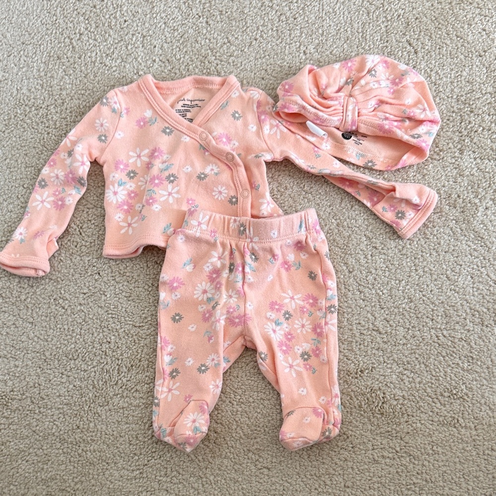 Floral Baby Outfit with Hat